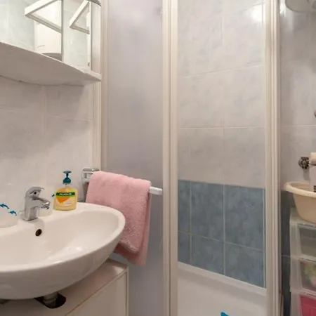 Studioappartement 50m Vom Entfernt - Agentur Ta Leut By Interhome